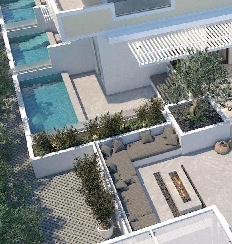 Rhotheon Suites In 이알리소스 외부 사진